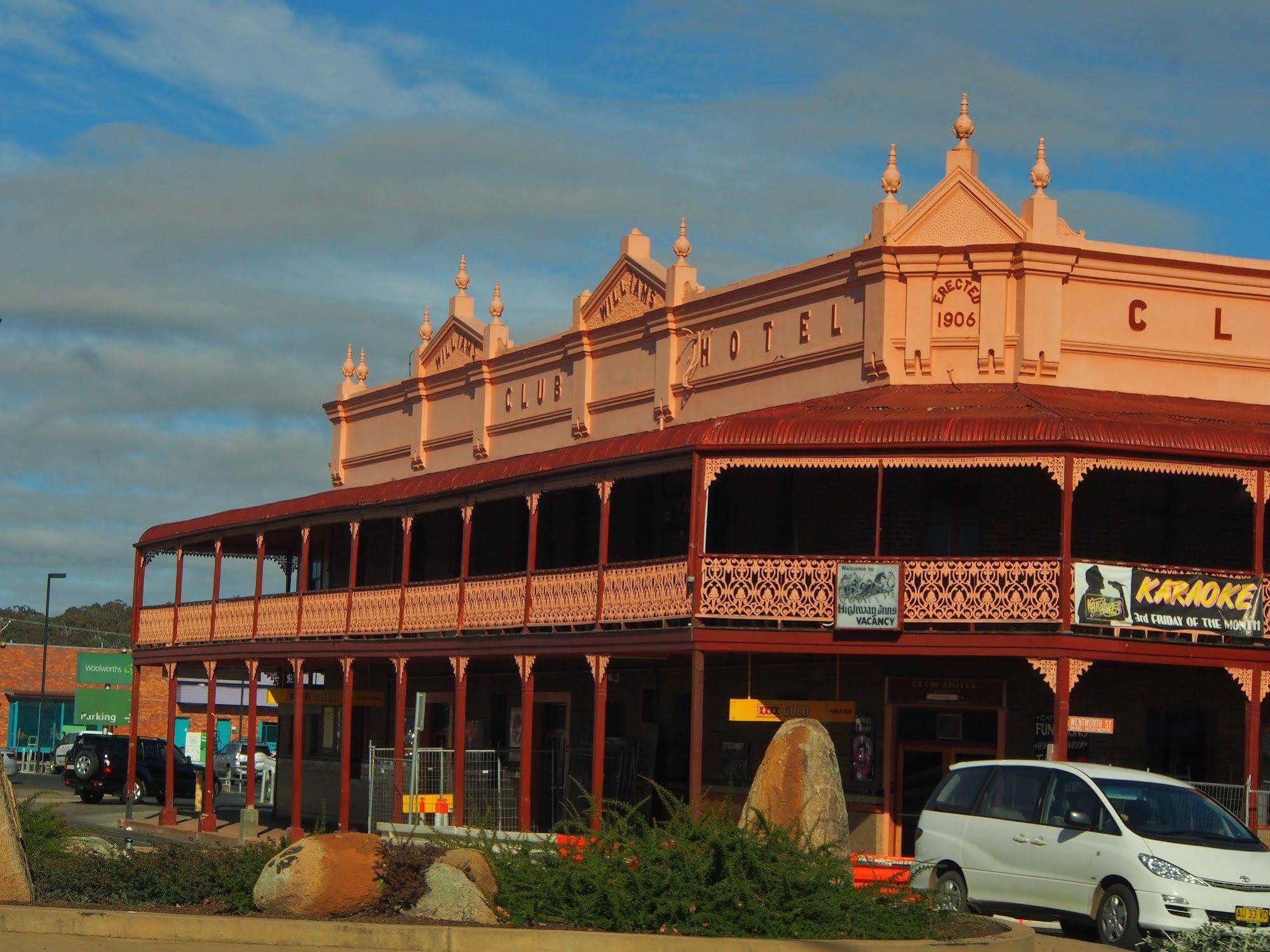 Great Central Hotel Glen Innes Buitenkant foto
