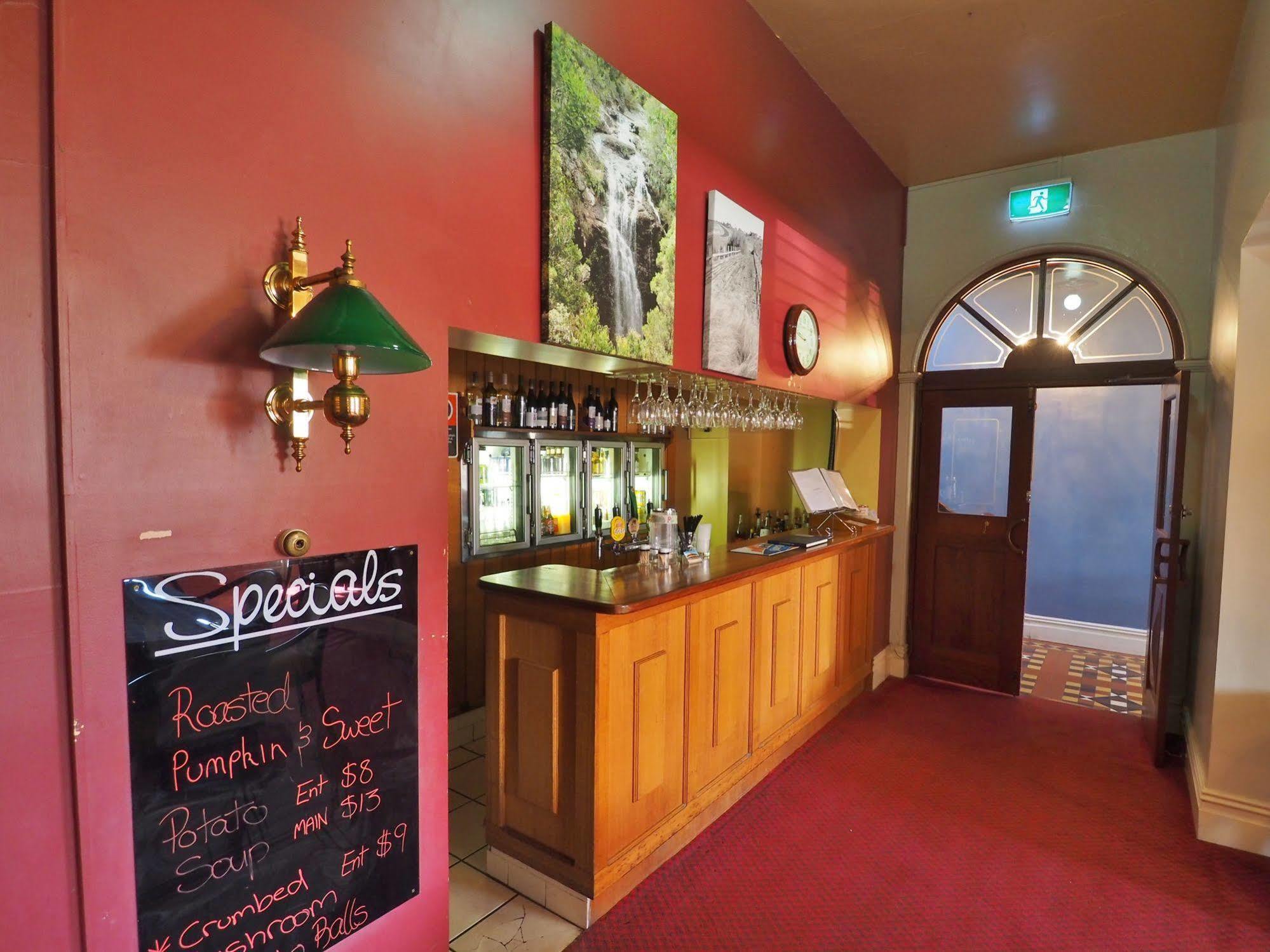 Great Central Hotel Glen Innes Buitenkant foto