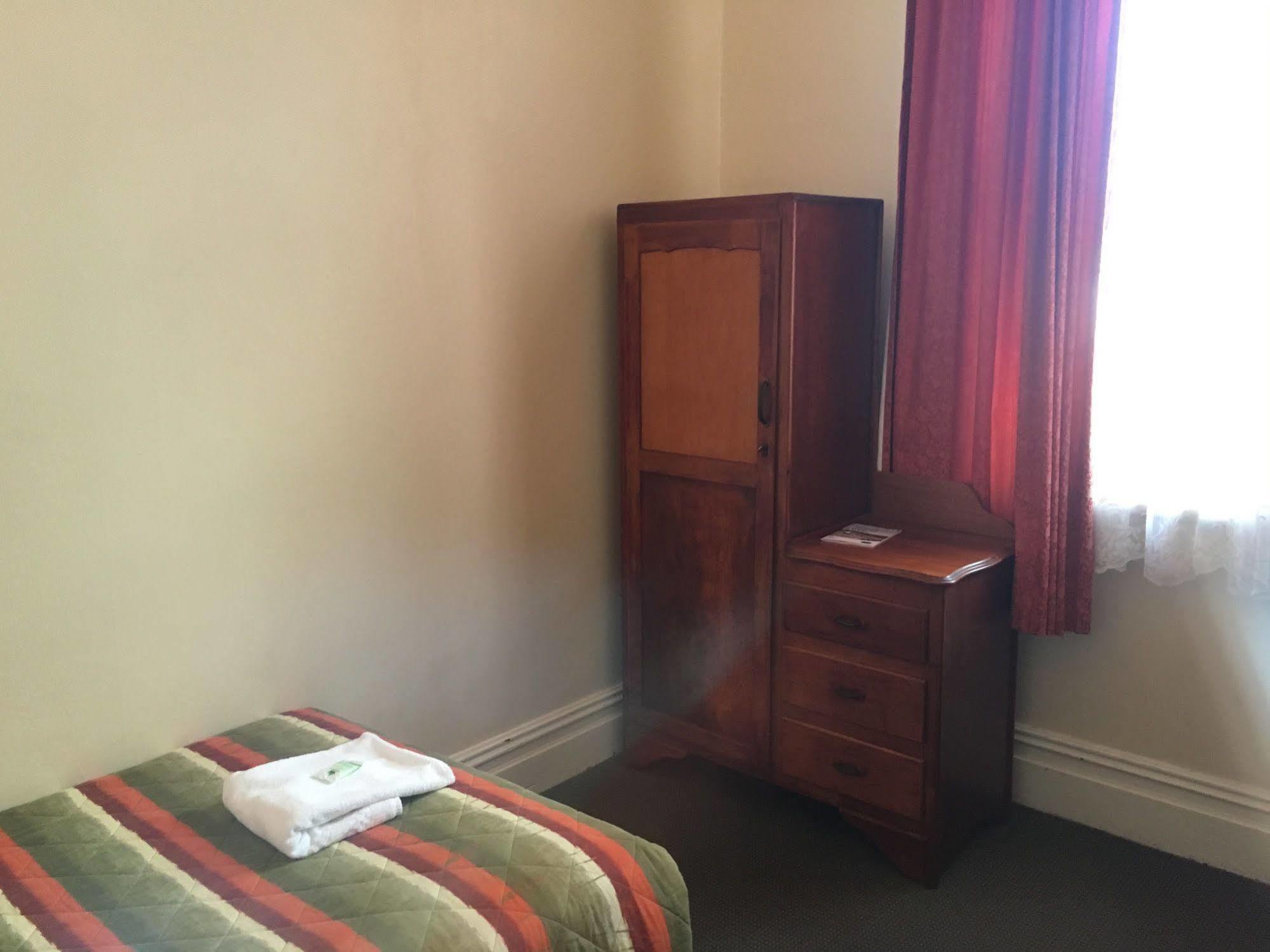 Great Central Hotel Glen Innes Buitenkant foto