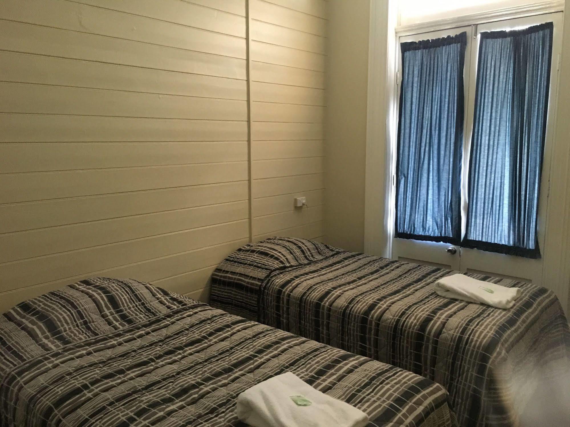 Great Central Hotel Glen Innes Buitenkant foto