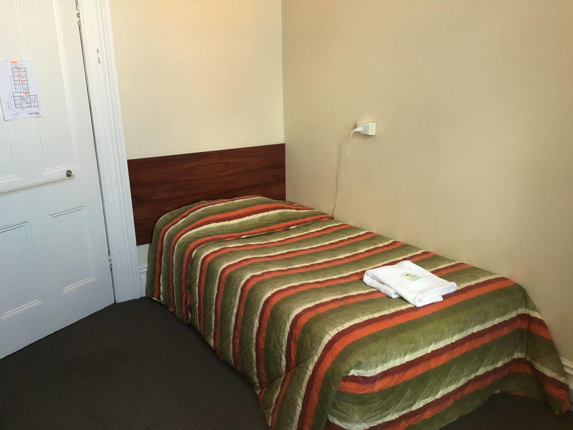 Great Central Hotel Glen Innes Buitenkant foto